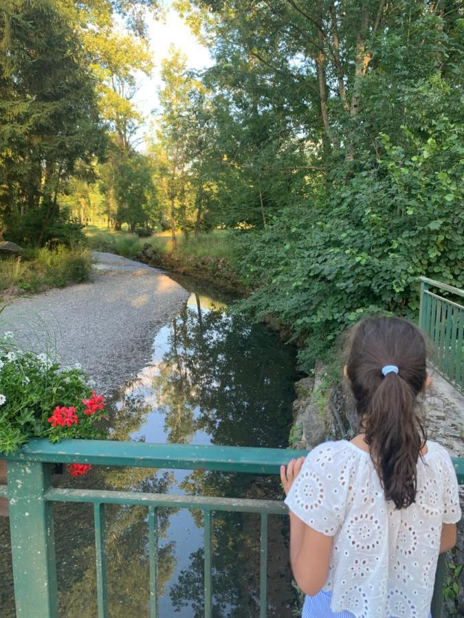Petit Cocon Entre Lac, Golf Et Montagne, Proche D'Annecy Giez Eksteriør billede